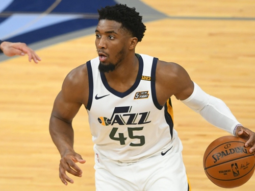 詹姆斯多年 詹姆斯多年