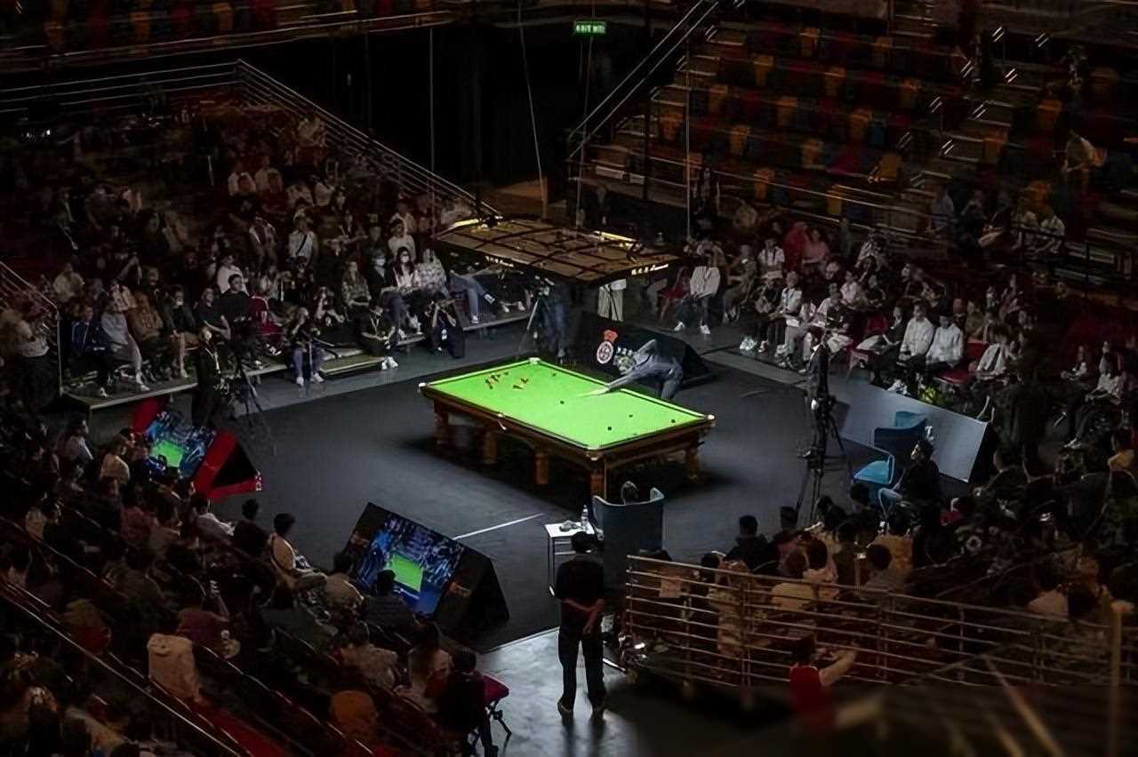 在密集赛程 在密集赛程